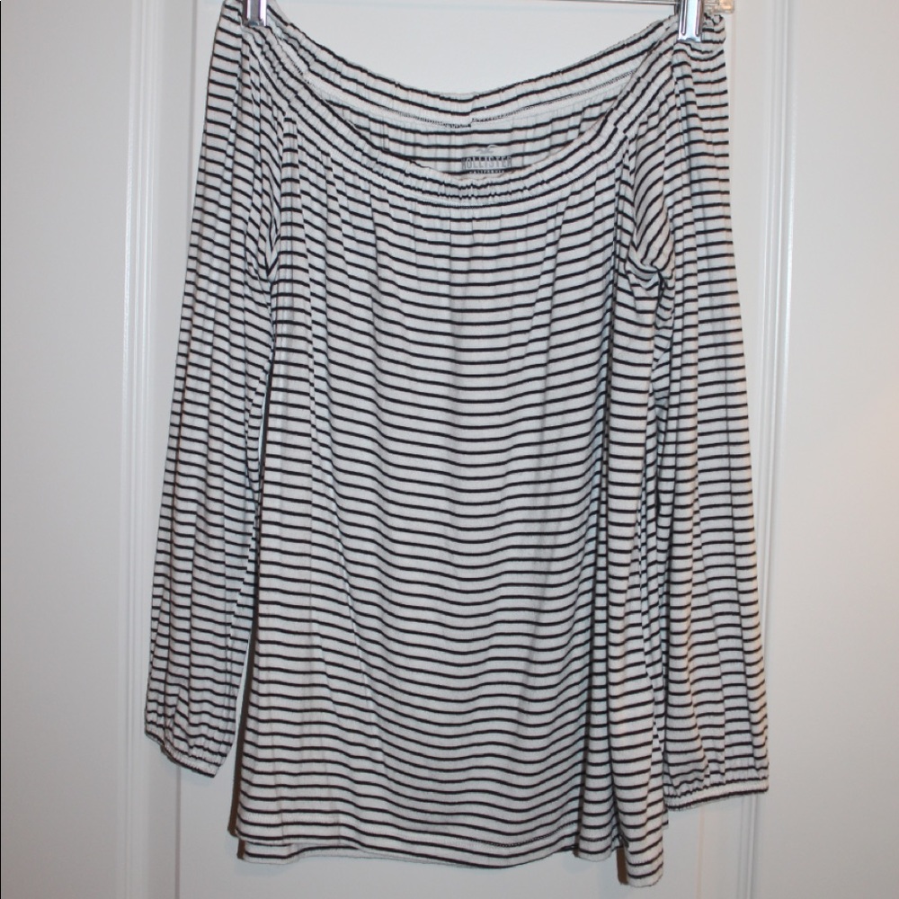Striped Off the Shoulder Hollister Long Sleeve